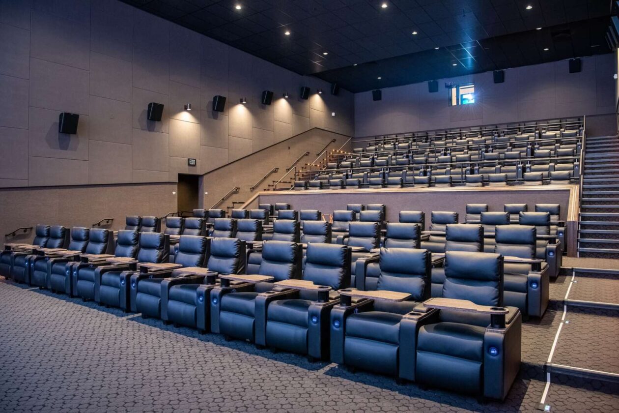 Tysons Galleria to add movie theater, Singaporean restaurant this year :  r/nova