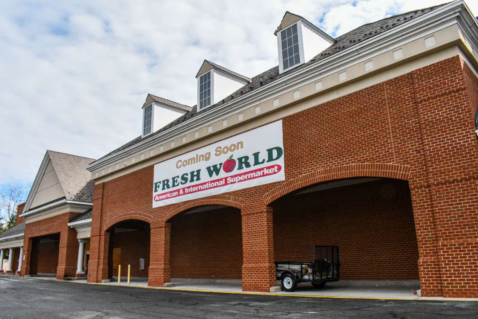 Fresh World, an international grocery store chain, scheduled to open this fall in Mount Vernon
