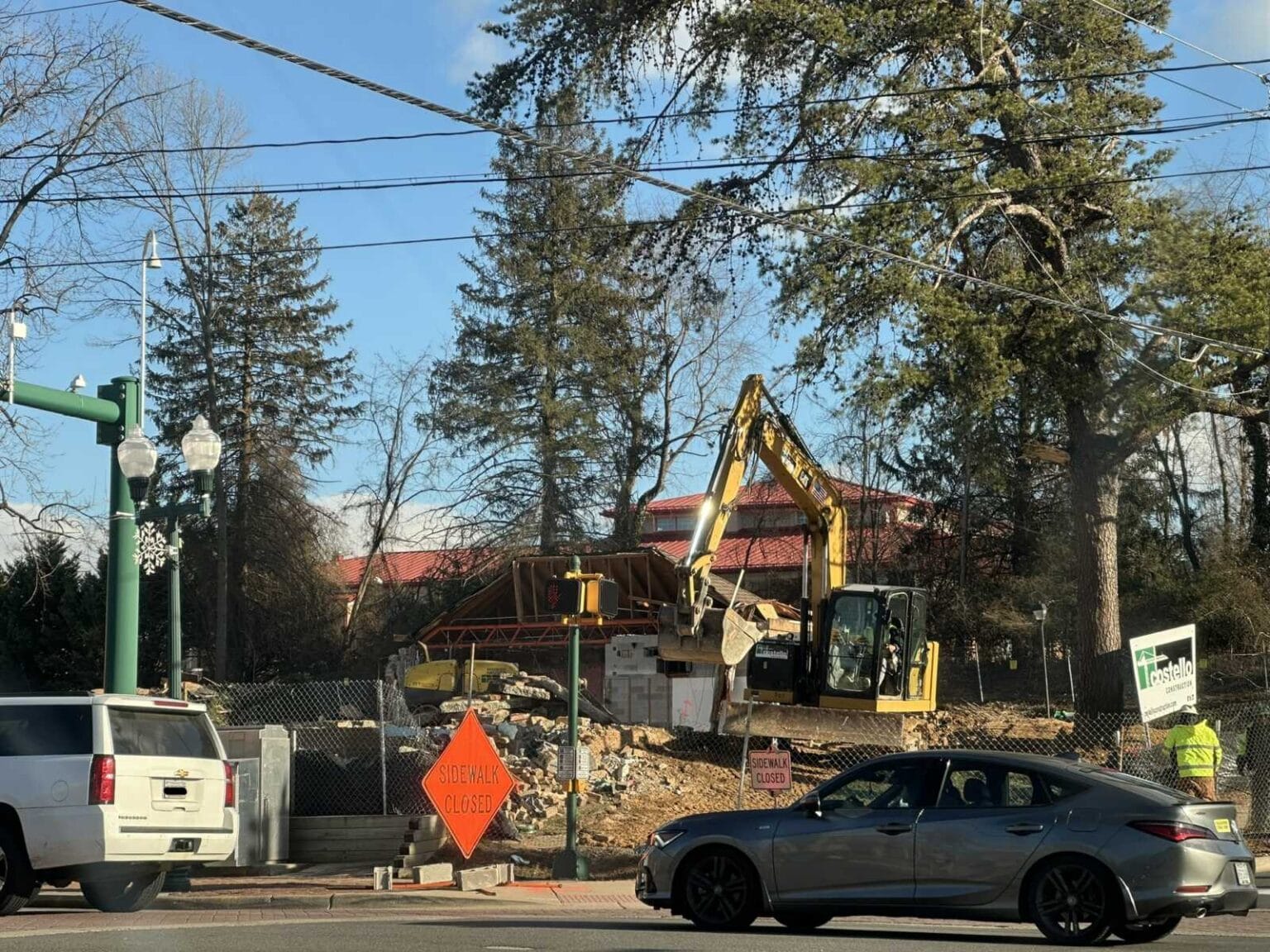 Photos: Vienna library demolished after 54 years of operations | FFXnow