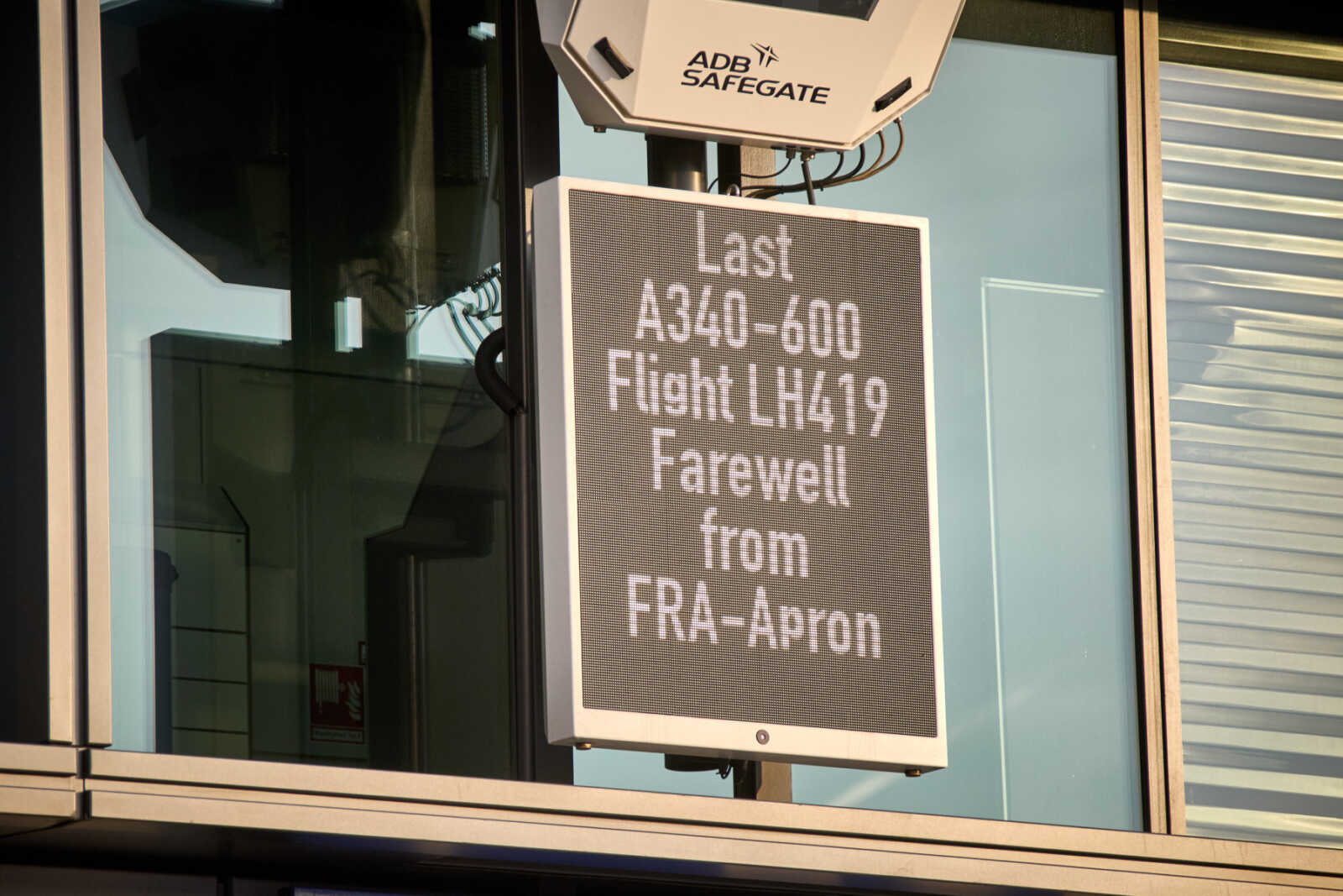 Airport departure sign announcing the last A340-600 flight LH419, farewell from FRA apron (LH419)